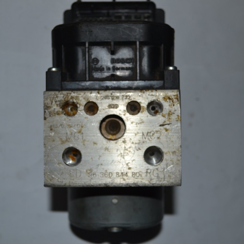 Citroen C3 Peugeot Abs Pompa Beyni 9652182680