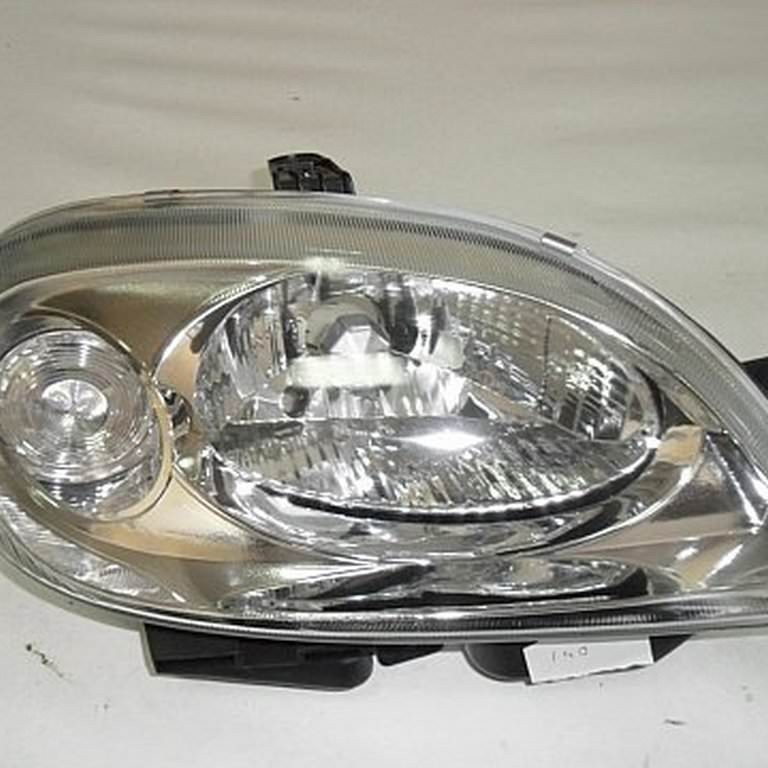 Citroen Saxo Sağ Far